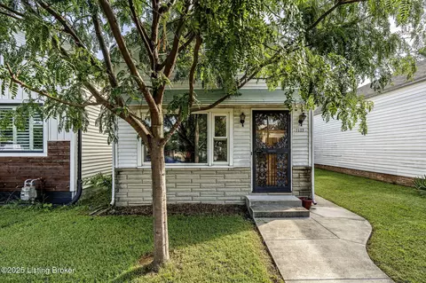 1127 Lydia St, Louisville, KY 40217