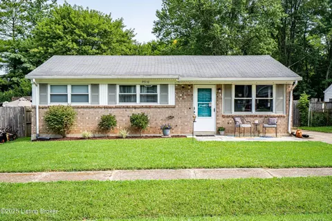 9516 Stillridge Pl, Louisville, KY 40229