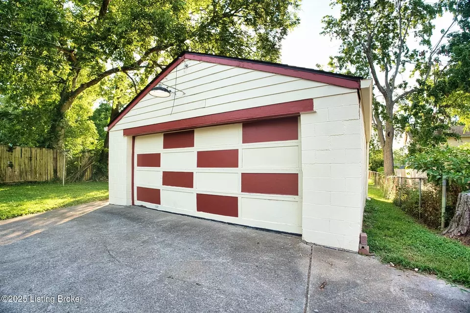 Other - 10219 Watterson Trl, Louisville, KY 40299 photo 20 of 22