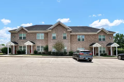 6002 Wooded Creek Dr #101, Louisville, KY 40291