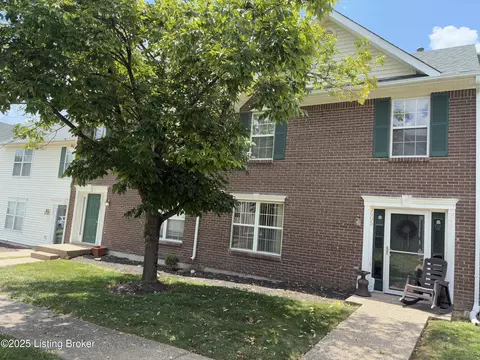 7905 Fir Green Way, Louisville, KY 40291