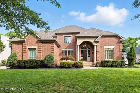 7611 Beechspring Farm Blvd, Louisville, KY 40241