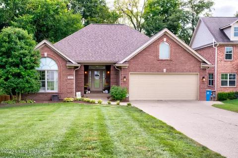 8601 Everett Rush Ct, Louisville, KY 40228