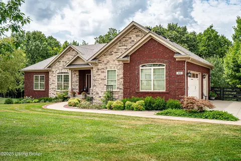 469 Alexander Way, Fisherville, KY 40023