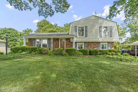 9221 Foxtail Ct, Crestwood, KY 40014