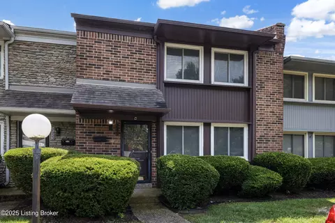 2935 Six Mile Ln, Louisville, KY 40220