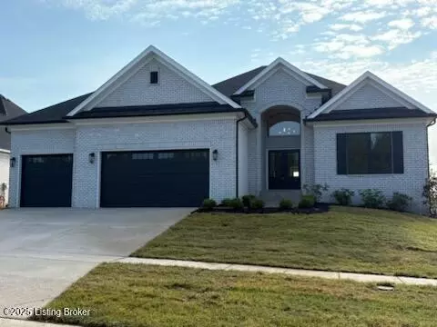 17913 Shakes Creek Dr, Fisherville, KY 40023
