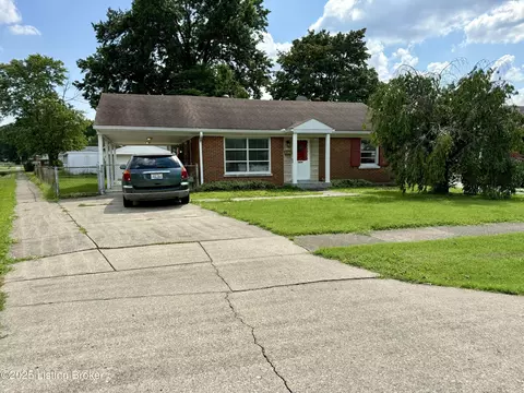 1600 Clarice Way, Louisville, KY 40216