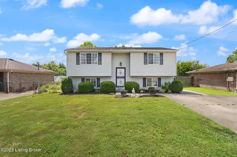 3714 Hillview Blvd, Louisville, KY 40229