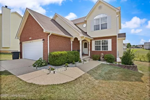 104 Briarcliff Ct, Elizabethtown, KY 42701
