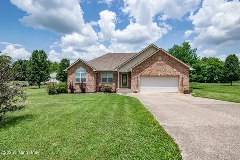 515 Clymene Rd, Cecilia, KY 42724