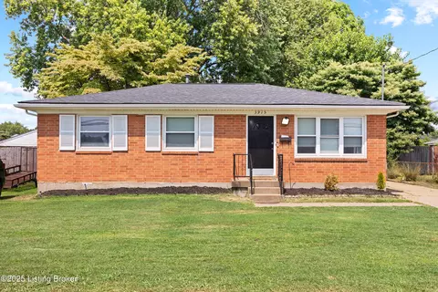 3915 Kurtz Ave, Louisville, KY 40229