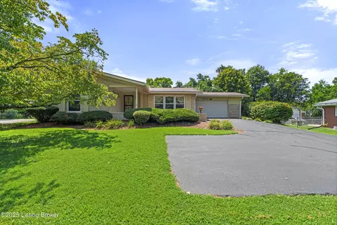 8712 Hudson Ln, Louisville, KY 40291