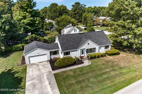 418 Cherrywood Rd, Louisville, KY 40207