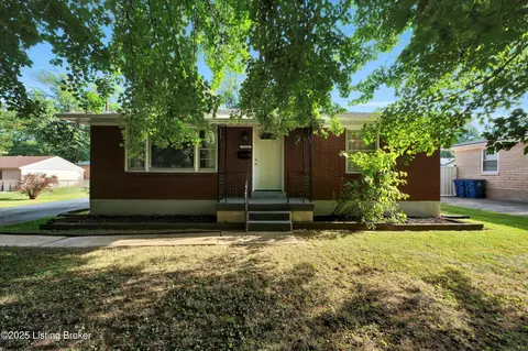 11514 Deering Rd, Louisville, KY 40272