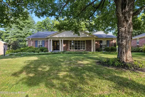 2402 Merrick Rd, Louisville, KY 40207