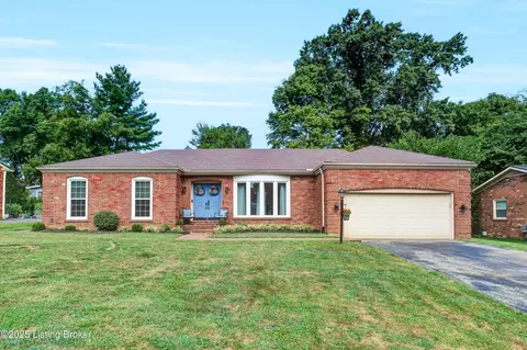 106 Burnsdale Rd, Louisville, KY 40243