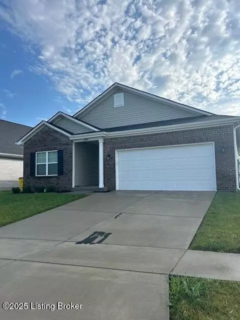 17022 Meander Way, Louisville, KY 40245
