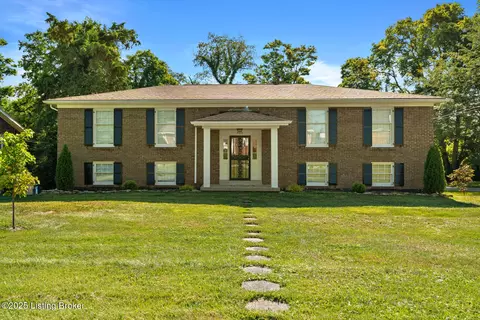 909 Miller Ave, Shelbyville, KY 40065
