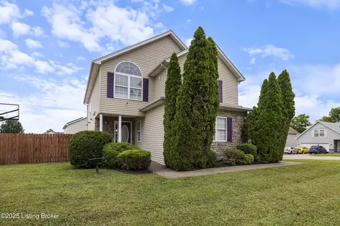 7824 Lariat Rd, Louisville, KY 40219