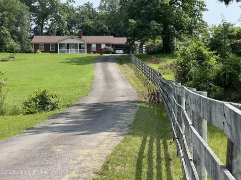 7160 New Shepherdsville Rd, Coxs Creek, KY 40013