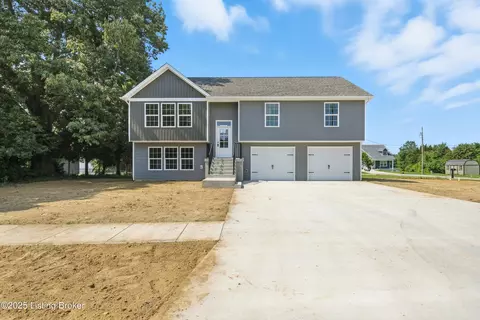101 Honeysuckle Dr, Vine Grove, KY 40175