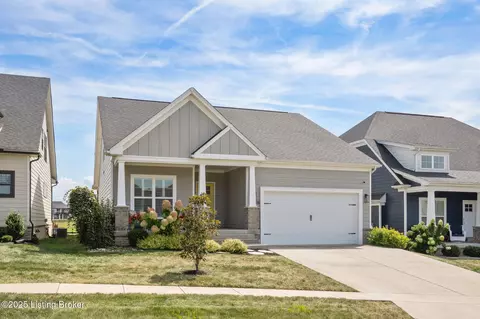 1157 Greens Dr, Simpsonville, KY 40067