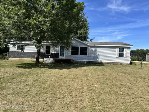 43 Robin Ln, Bedford, KY 40006