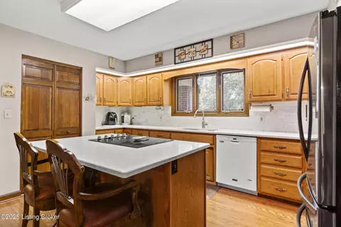 Kitchen - 584 Wilderness Rd, Brooks, KY 40109 photo 1 of 7