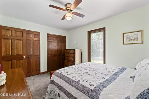 Bedroom - 584 Wilderness Rd, Brooks, KY 40109 photo 2 of 4