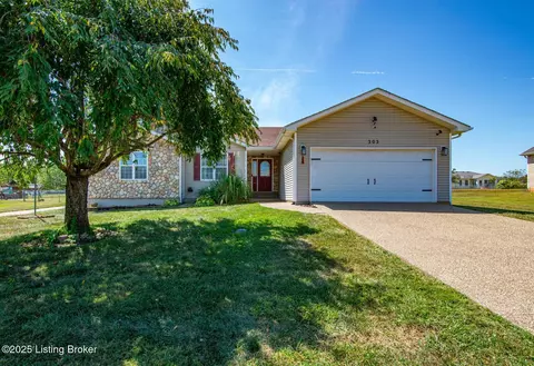 303 Emmaus Cir, Elizabethtown, KY 42701