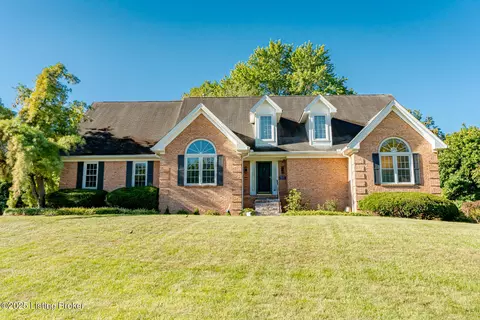 1510 St Andrews Dr, Shelbyville, KY 40065