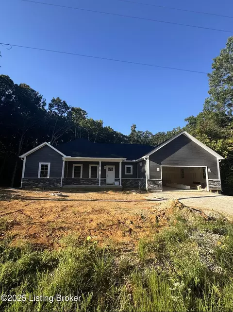 67 Larkspur Ln, Brandenburg, KY 40108
