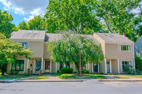 338 Crescent Spring Dr, Louisville, KY 40206