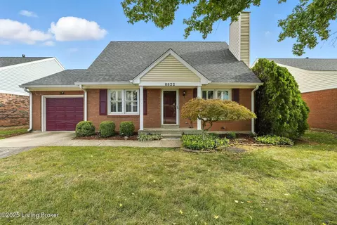 8822 Staghorn Dr, Louisville, KY 40242