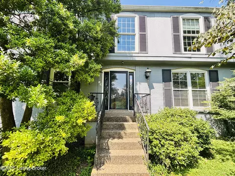 7005 Green Spring Dr, Louisville, KY 40241