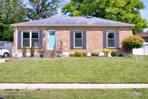 8303 Cloverport Dr, Louisville, KY 40228
