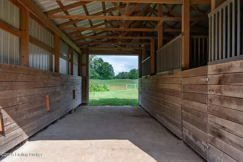 Entry Way - 985 Buck Knobs Rd, Ekron, KY 40117 photo 6 of 6