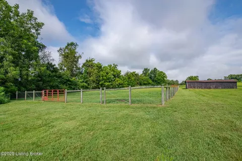 Exterior - 985 Buck Knobs Rd, Ekron, KY 40117 photo 8 of 8