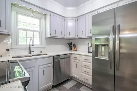 Kitchen - 985 Buck Knobs Rd, Ekron, KY 40117 photo 2 of 2