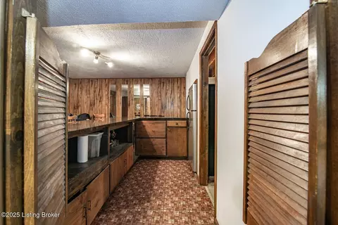 Entry Way - 985 Buck Knobs Rd, Ekron, KY 40117 photo 5 of 6