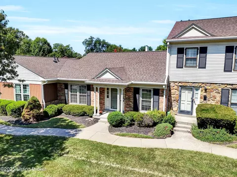 1921 Manor House Dr, Louisville, KY 40220