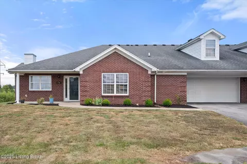 76 Quail Hollow Dr, Eminence, KY 40019