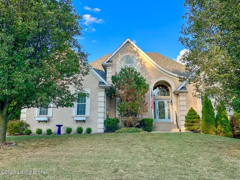 419 Wood Springs Rd, La Grange, KY 40031