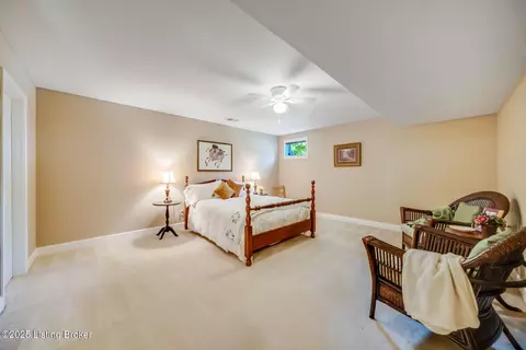 Bedroom - 8205 Harrods View Ct, Prospect, KY 40059 photo 6 of 8