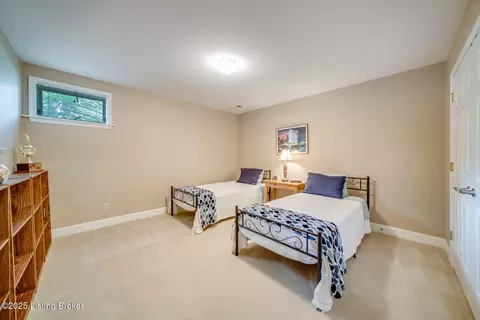 Bedroom - 8205 Harrods View Ct, Prospect, KY 40059 photo 8 of 8