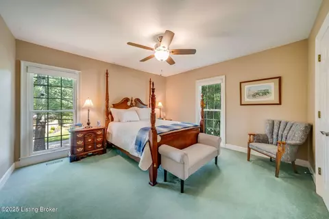 Bedroom - 8205 Harrods View Ct, Prospect, KY 40059 photo 4 of 8
