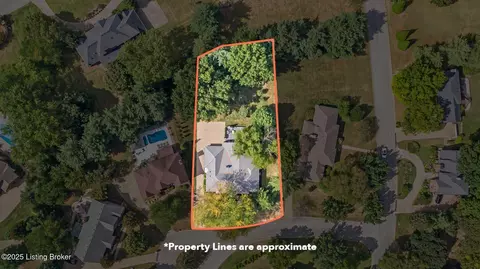 View/Area - 8205 Harrods View Ct, Prospect, KY 40059 photo 5 of 5