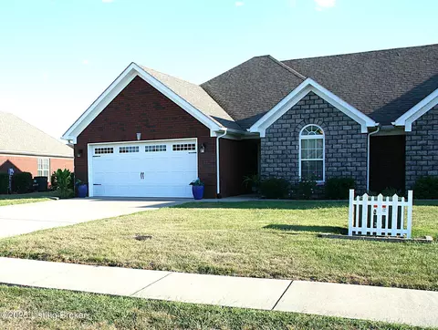 115 Sweetspire Dr, Mount Washington, KY 40047