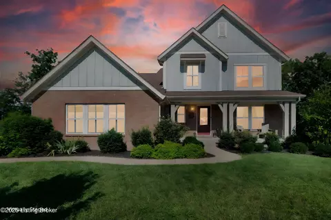 802 Misty Lake Cir, Louisville, KY 40245